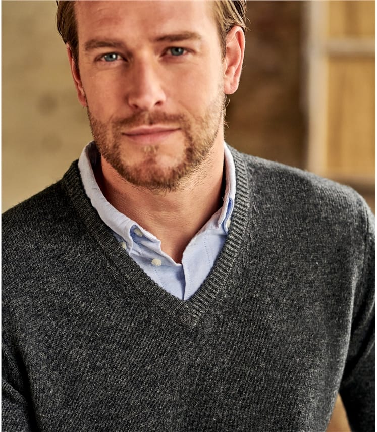 Men's Classic V Neck Jumper - Charcoal