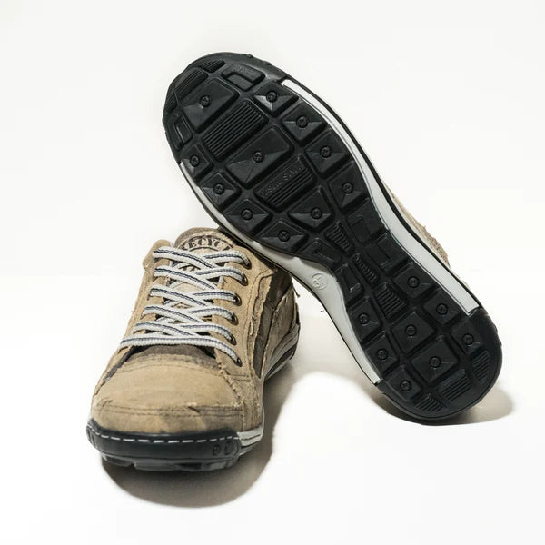 Afro Blonde Sneakers