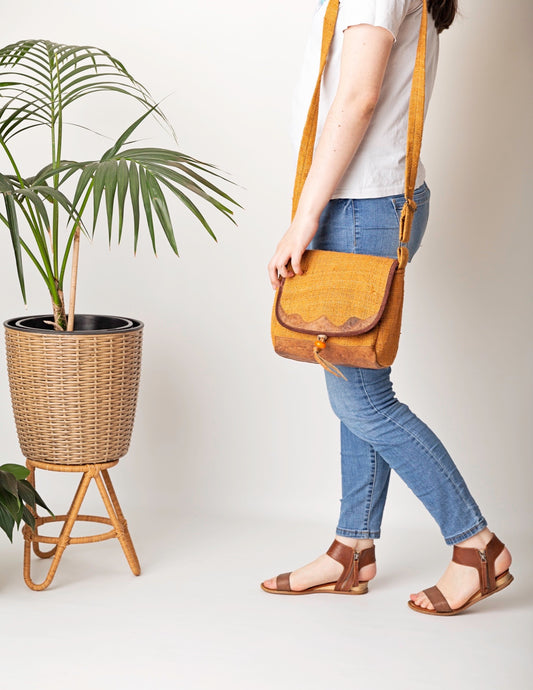Bishnu Side bag
