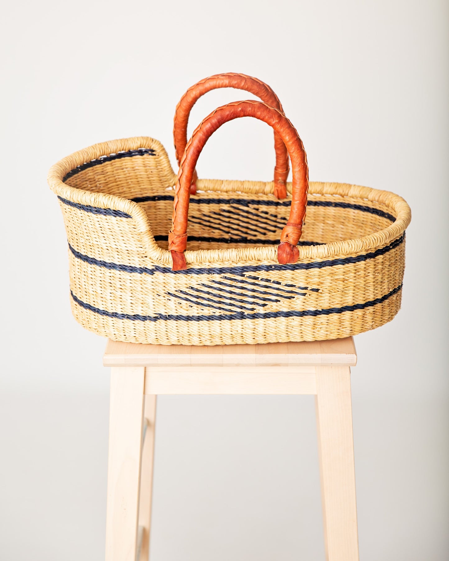 Moses basket mini for dolls