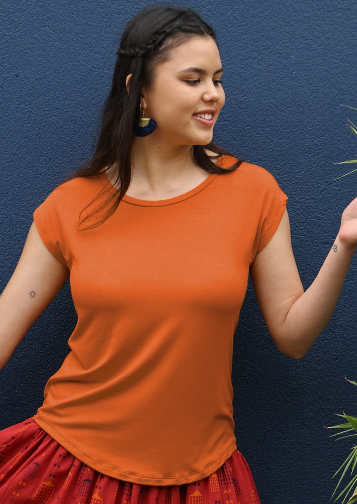 Shell Tee shirt in many colours